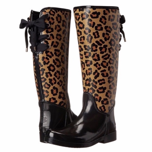 Coach Shoes - 🎉3x HP🎉COACH Tristee in Black Ocelot Size 6